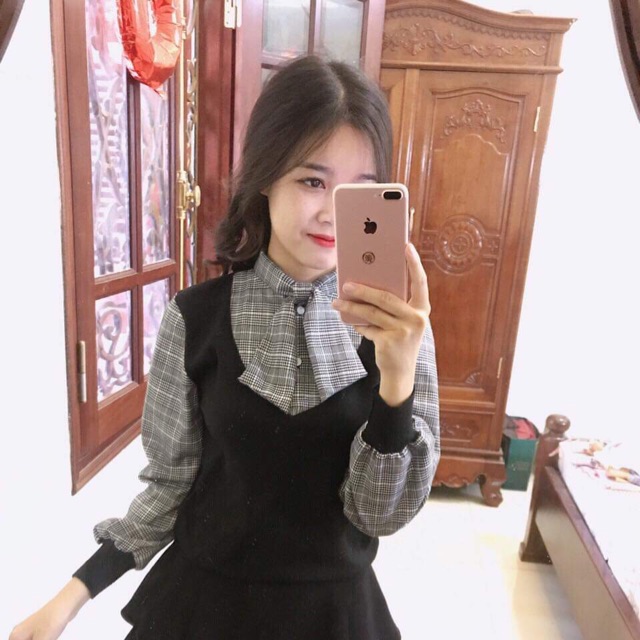 Áo len phối sơ mi - nơ cổ