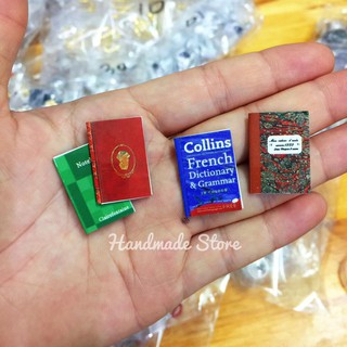 Set sách mô hình tỉ lệ 1:12