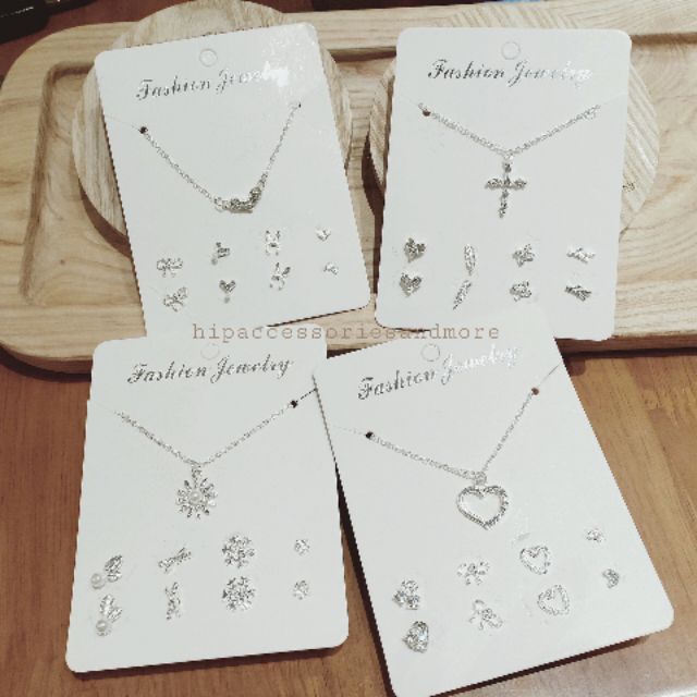 Set dây chuyền + 4 khuyên siêu đẹp !