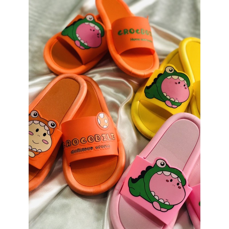 Dép Quai Ngang In Khủng Long Đế Tròn 15T012