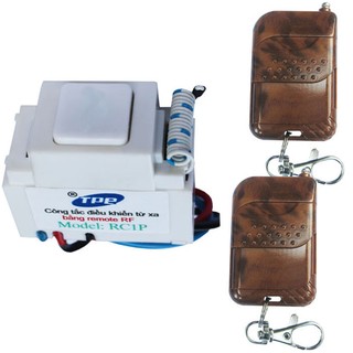 01 công tắc điều khiển từ xa tpe rc1p - 220v, 1000w + 2 remote rm04 315mhz - sx tại vn