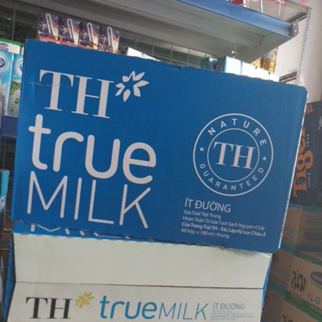 Sữa tươi tiệt trùng TH true milk (Có + ít + Không) đường 48 hộp x 180ml/ thùng (date 01/2022)
