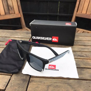 Kính Mát Thời Trang Quiksilver V2