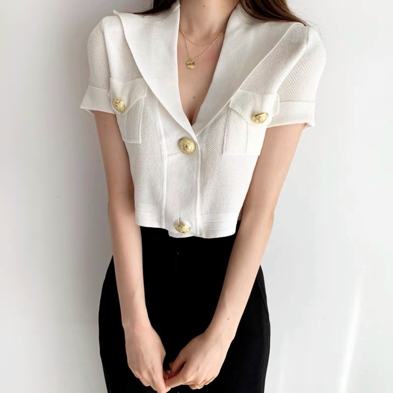ÁO LEN CỔ VEST CROPTOP