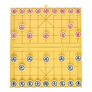 Bàn cờ tướng lớn có cờ Liên Hiệp Thành