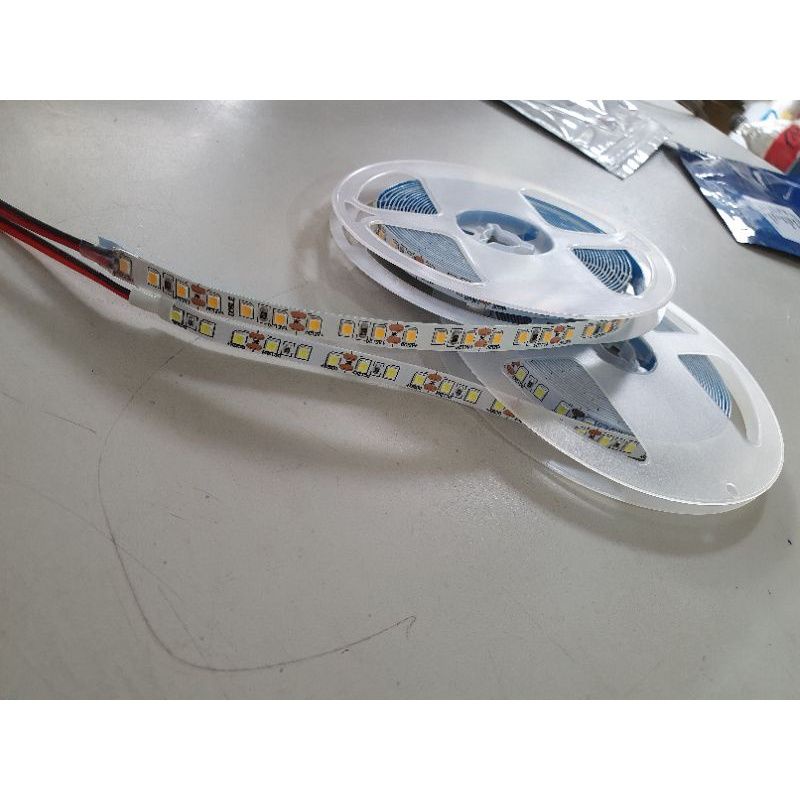 Cuộn led dây dán 12V 2835*120led/ mét có keo hai mặt(hàng cao cấp)