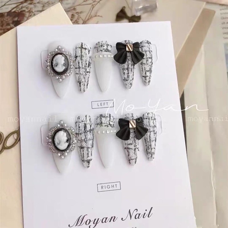 Móng úp thiết kế đính nơ c068 charm thiên thần màu đen trắng dài nhọn tiểu thư cebi.nailbox