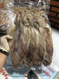 Mực khô size 16-20 con / 1kg