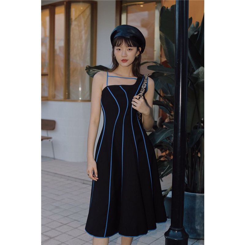 Đầm Xoè Mushroom Lee - Màu Đen Line Xanh