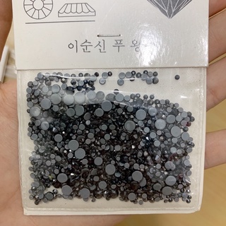 Đá chân keo mix size, đá gắn móng