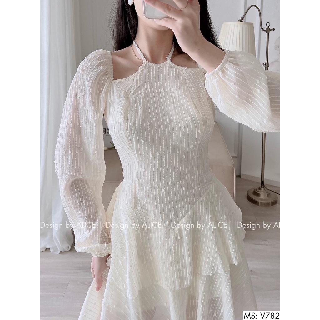 Đầm dự tiệc cổ yếm tay dài dáng xòe thanh lịch - Ali Dress | BigBuy360 - bigbuy360.vn