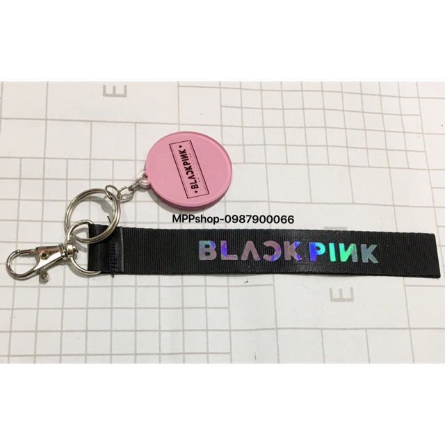 Móc nametag BLACKPINK  kèm móc khoá mica trong