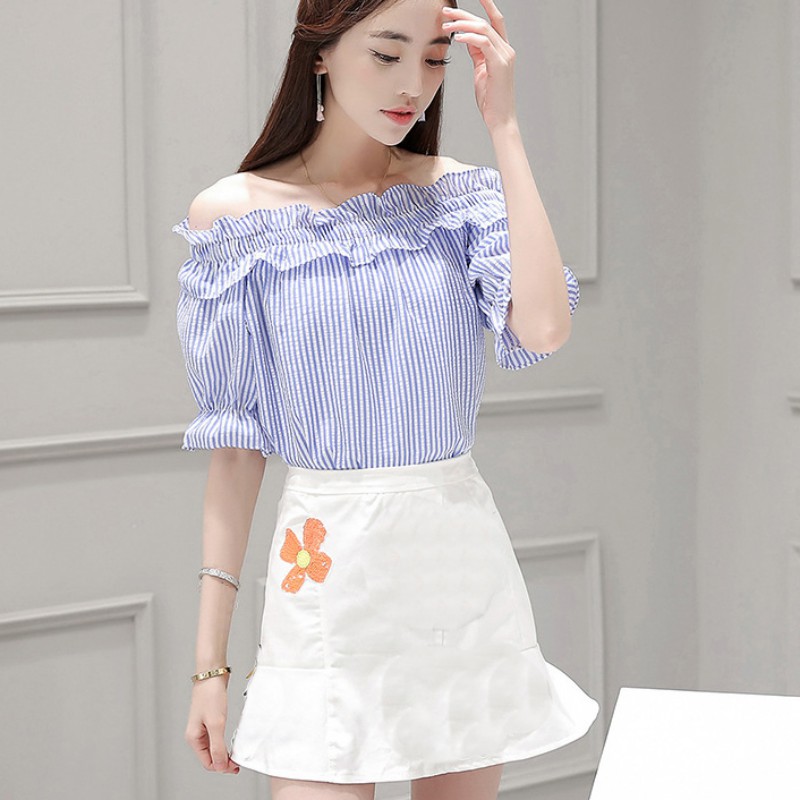 Áo kiểu trễ vai hoạ tiết kẻ sọc thiết kế thanh lịch cho phái nữ | BigBuy360 - bigbuy360.vn