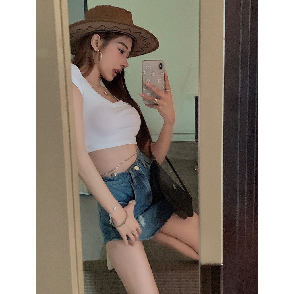 Chân váy jean ngắn lưng cao phong cách cao bồi cá tính | BigBuy360 - bigbuy360.vn