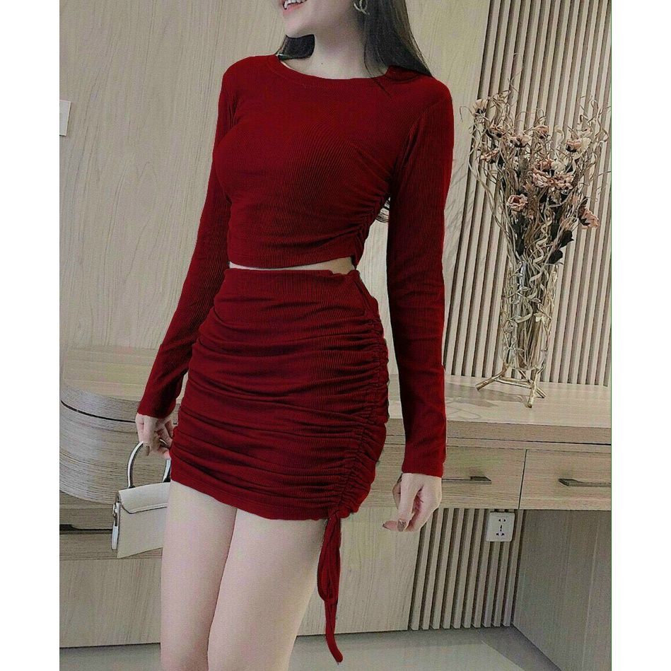 Set Áo Tay Dài Và Chân Váy Ôm Rút Dây Hông
