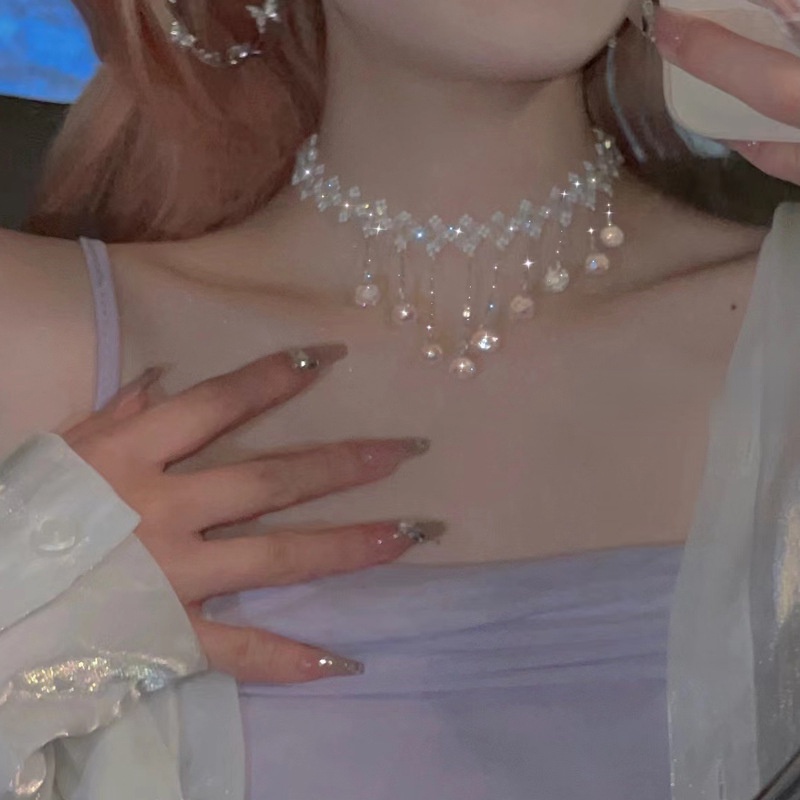 Vòng cổ Mặt Tua Rua Đính Đá Sang Trọng Cho Nữ