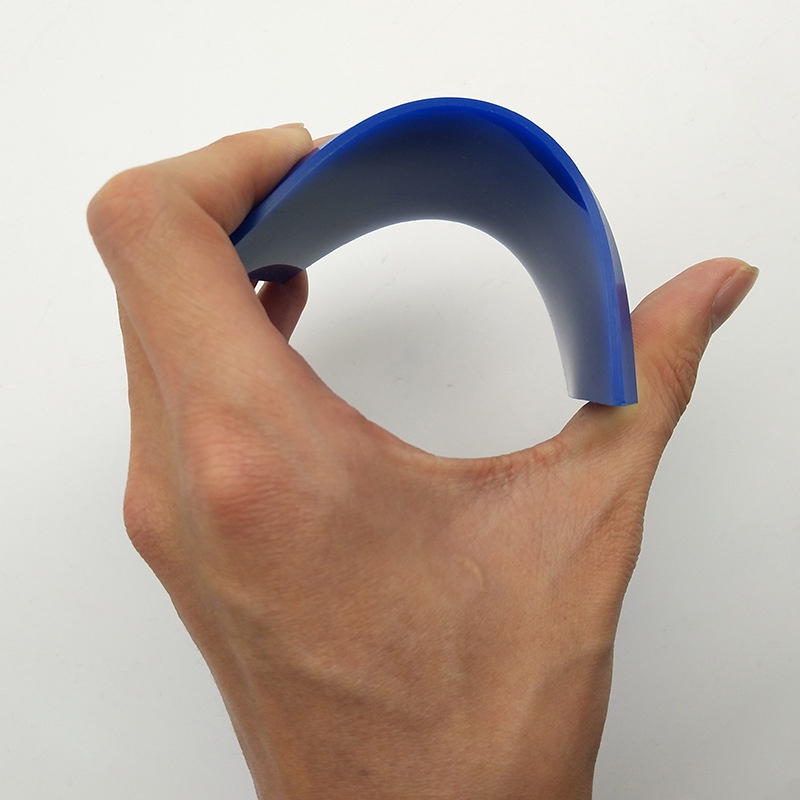 Lưỡi gạt silicone thay thế cho dụng cụ gạt phim cách nhiệt