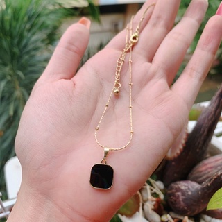 Vòng cổ thanh lịch charm đá đen
