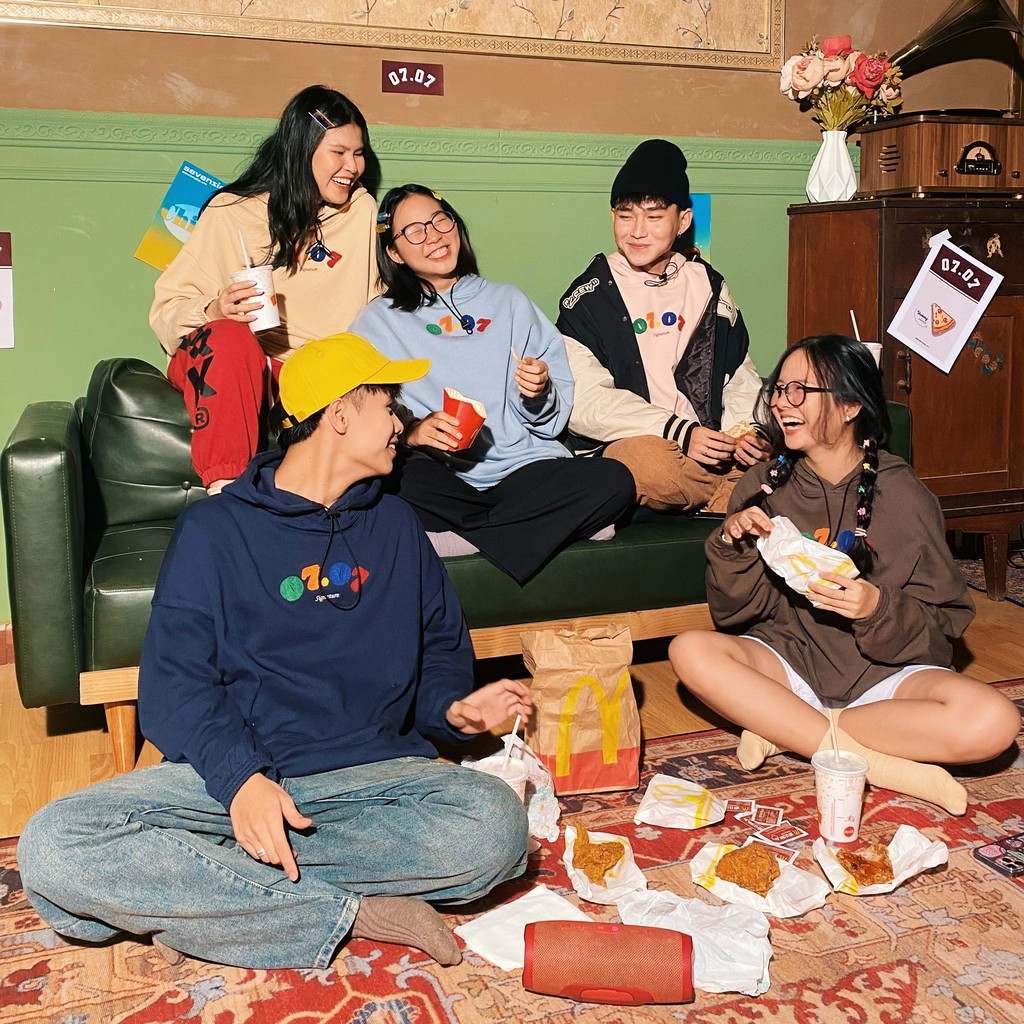 Áo hoodie 07.07 Signature SS3 (6 màu) | BigBuy360 - bigbuy360.vn