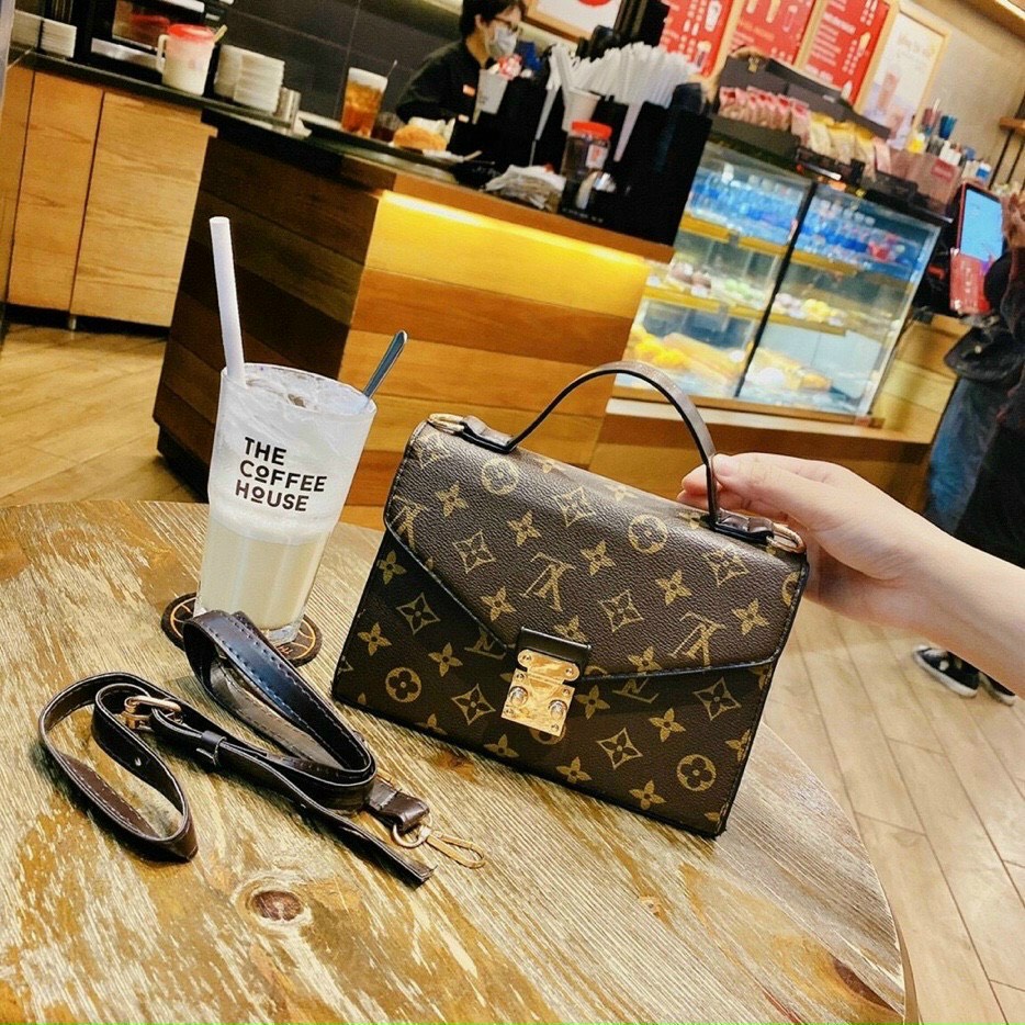 Túi Xách Nữ Thời Trang , Túi Cốp Đeo Chéo Siêu Đẹp TX809