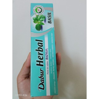 Kem đánh răng Dabur Herbal - Húng Quế