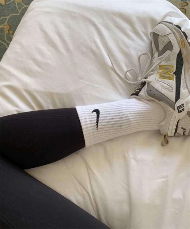 Đôi Vớ Họa Tiết Nike Thể Thao Chất Liệu Cotton Màu Sắc Kẹo Ngọt Dành Cho Nam Và Nữ | BigBuy360 - bigbuy360.vn