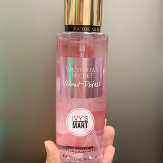 Xịt thơm body VS Velvet Petals 250ml US