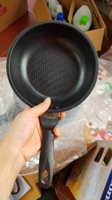 Chảo chống dính FIVE STAR 20cm chính hãng