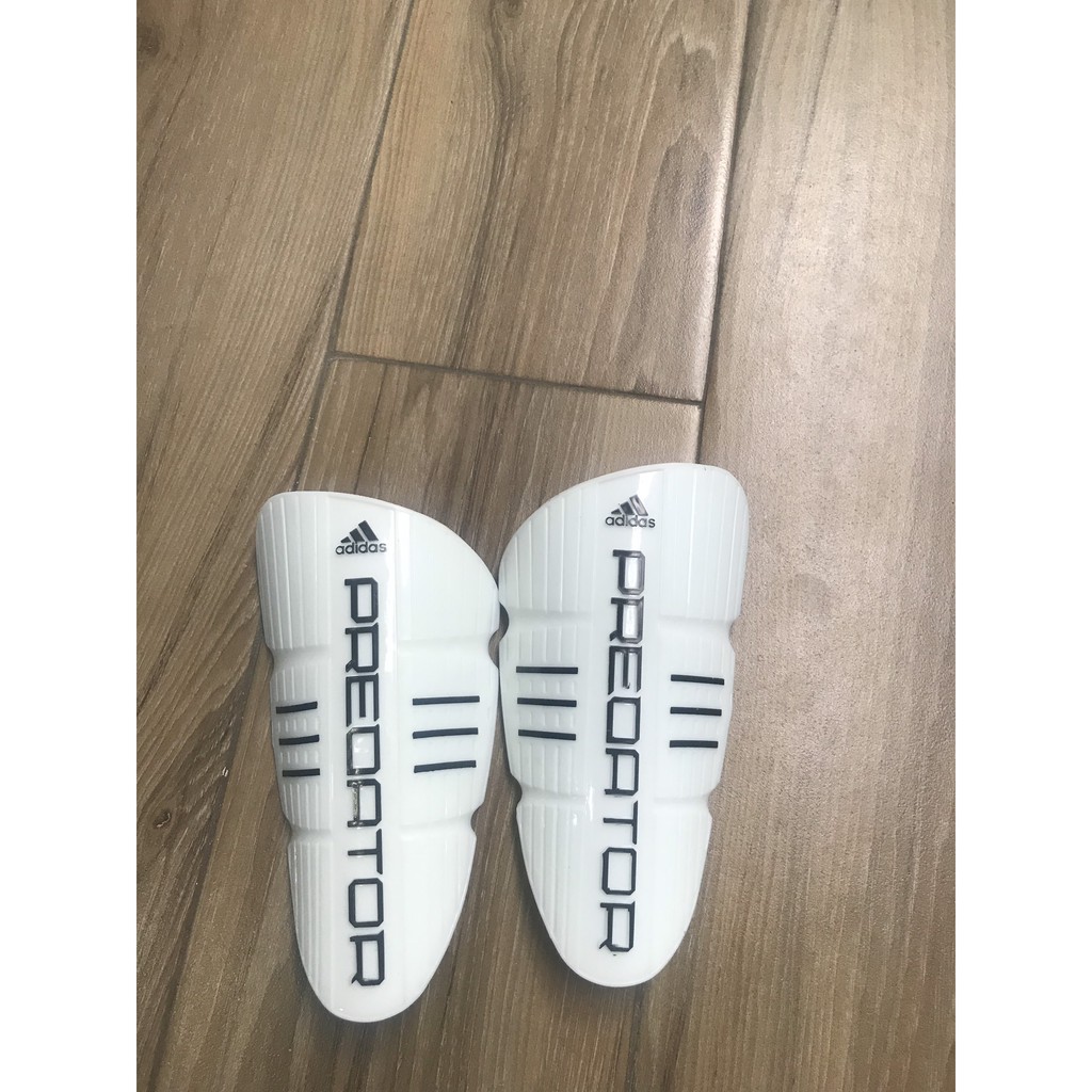 Bọc bảo vệ ống đồng chân bóng đá Adidas Shin guard Preoator