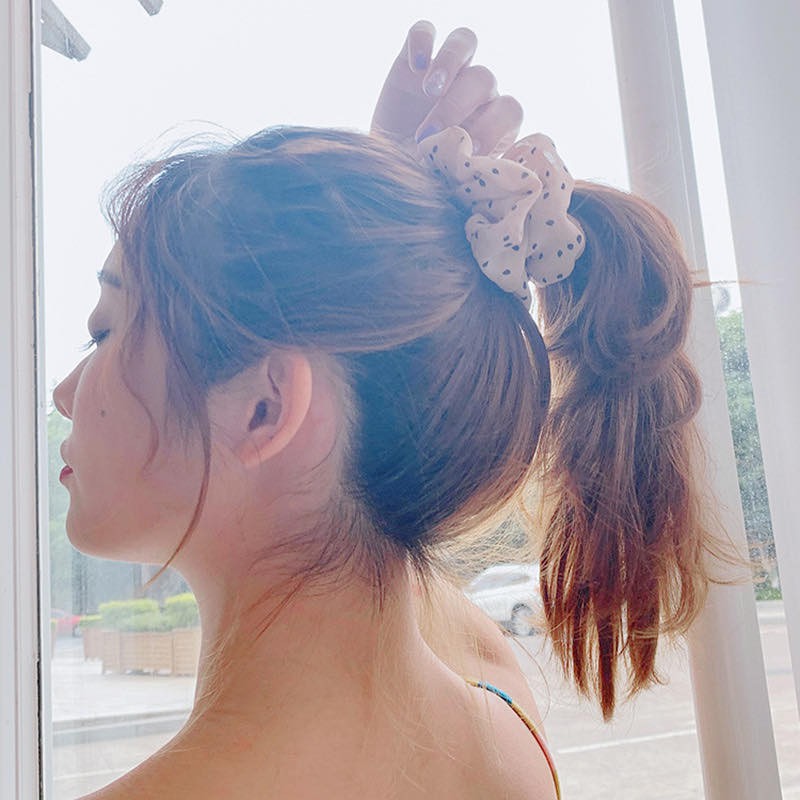 Cột tóc Scrunchies chấm bi nhiều màu sắc