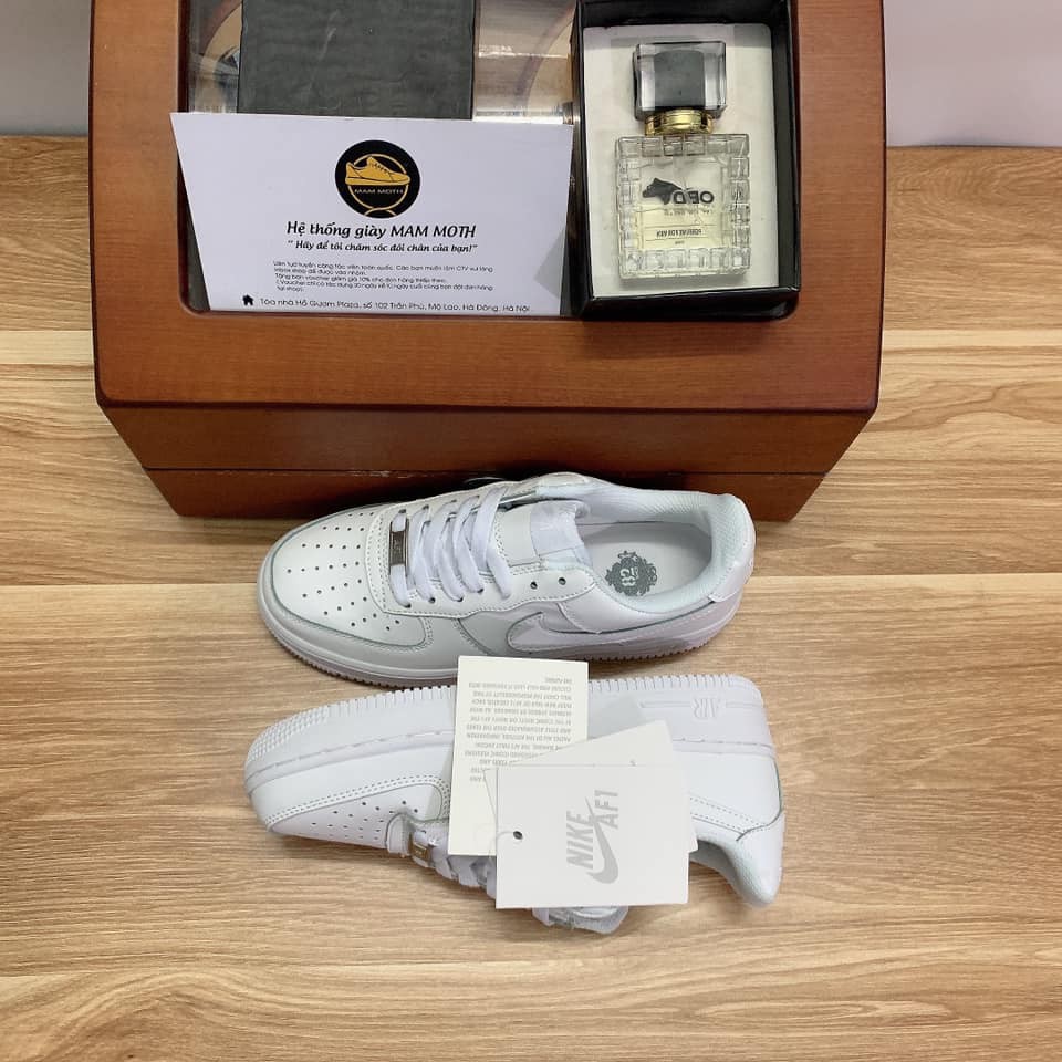 giày thể thao trắng đế cao 3cm,full box ,bill ,sz 36-43