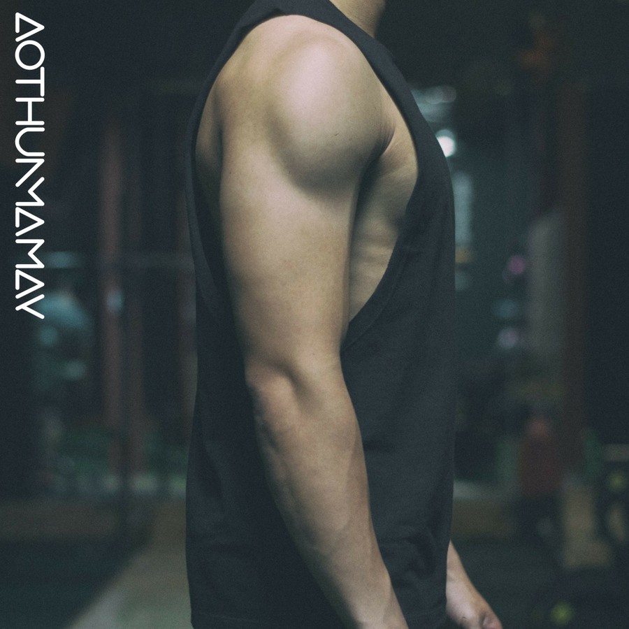 Áo Tanktop Đen Mạ May