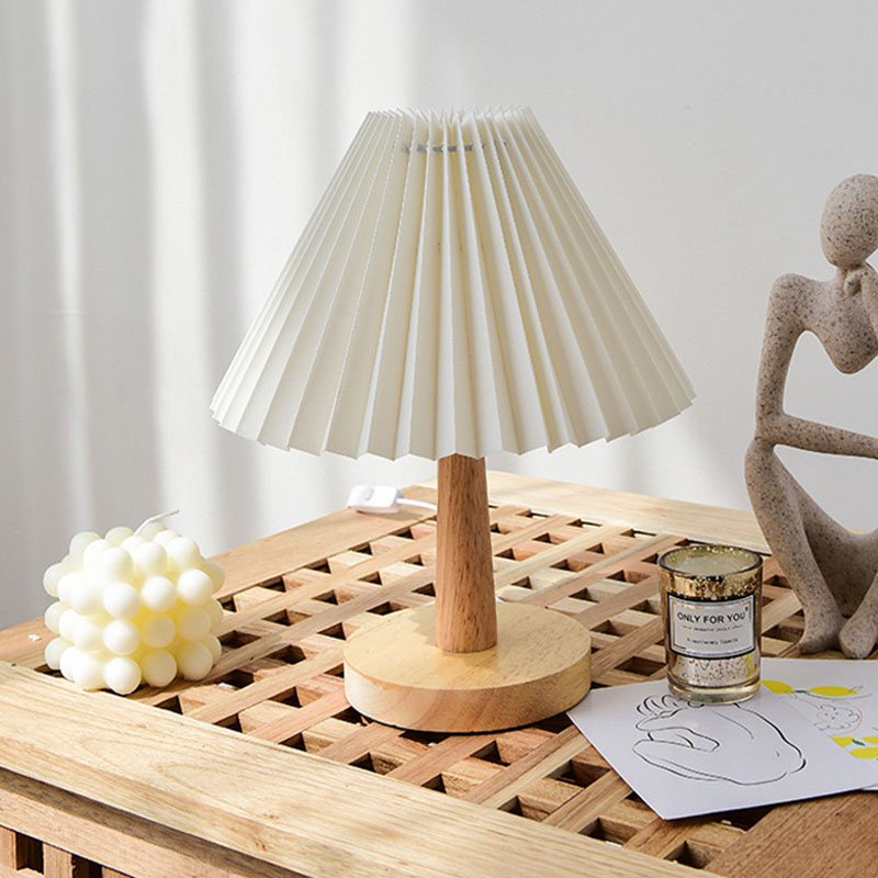 Đèn Ngủ Để Bàn Dễ Thương Decor Phòng Ngủ Thân Gỗ Kèm Bóng Led Sang Trọng ĐÈN NAMI