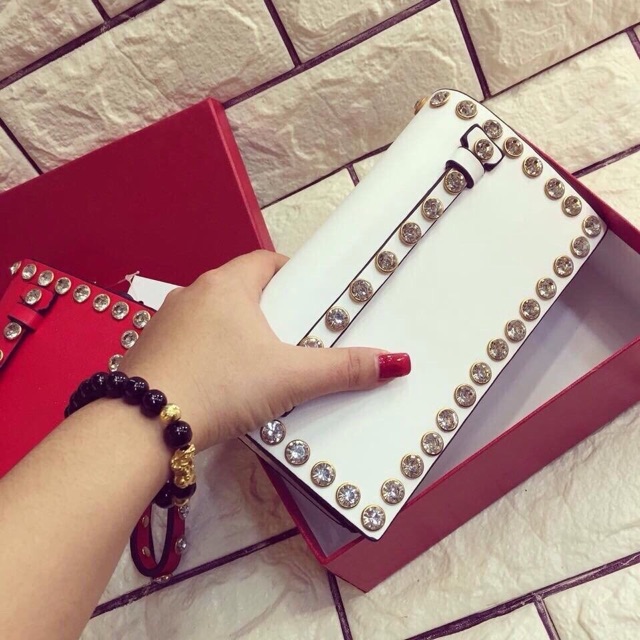 Ví Clutch Valentino Viền Đá