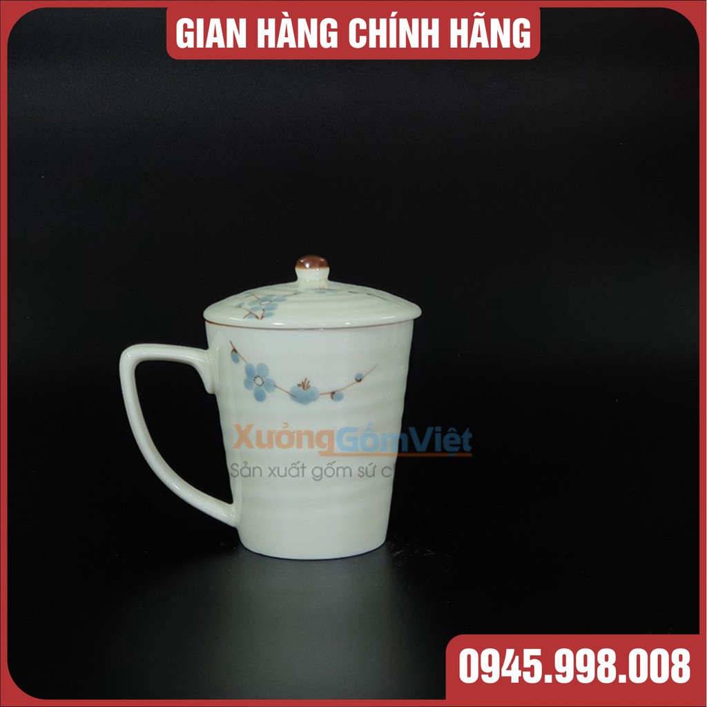 Cốc sứ có nắp vẽ đào xanh, vẽ tay hoàn toàn bởi các nghệ nhân làng Bát Tràng- Dung tích 360ml,cao 11cm- XƯỞNG GỐM VIỆT