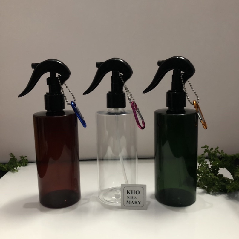 Đồ chơi Chai xịt đa năng / CHAI XỊT TÓC - Bình xịt móc khoá - Chai pet xịt khuẩn / xịt nước tưới cây phun sương