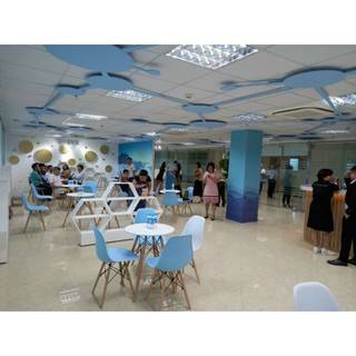GHẾ NHỰA EAMES nhập khẩu ( j01)