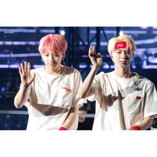 ÁO BTS LOVE YOURSELF WORLD TOUR