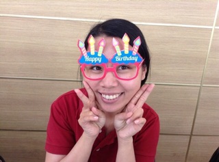 🤓Mắt kính giấy dẻo Happy birthday đáng iu!!!