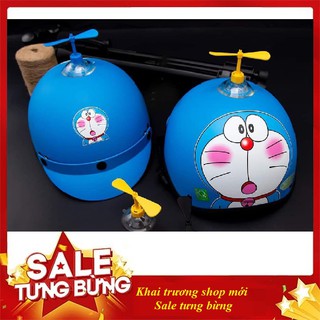 Chong chóng doremon gắn mũ bảo hiểm cute