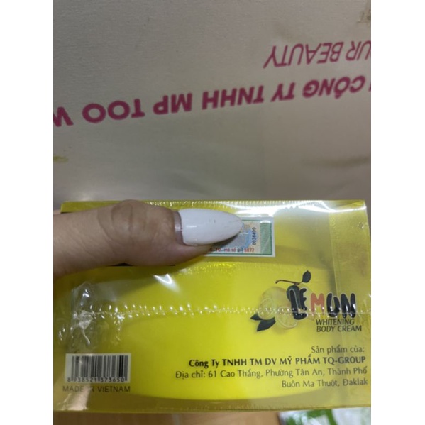 KEM BODY DƯỠNG TRẮNG DA TOÀN THÂN LEMON QLAY CHÍNH HÃNG