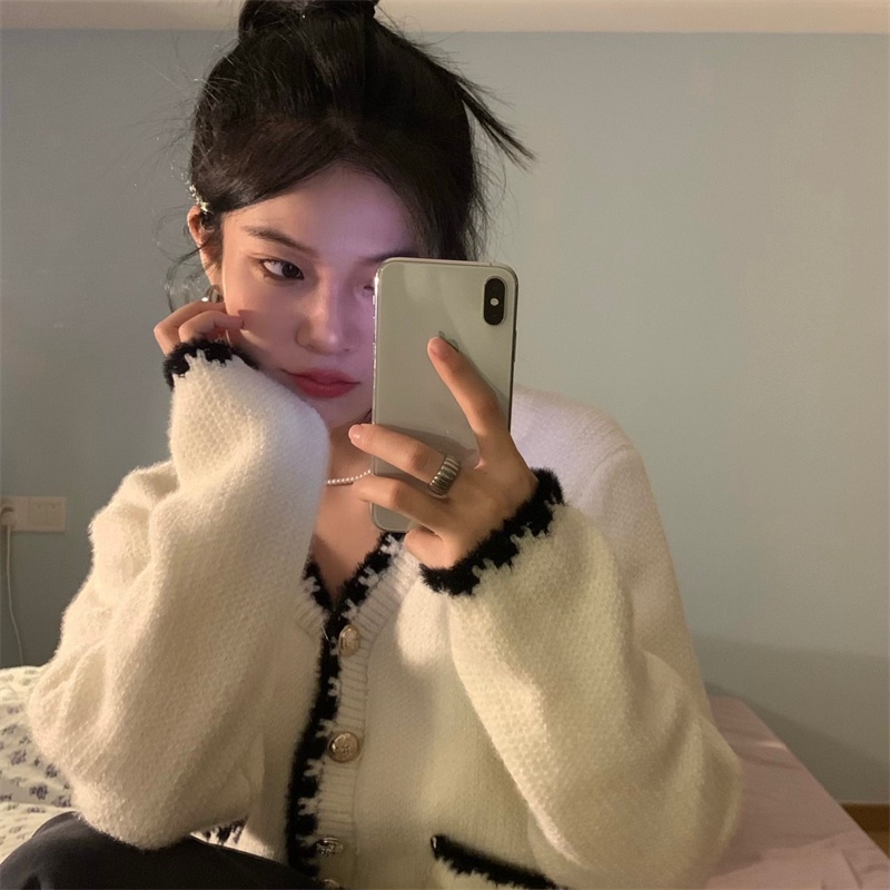 Hàng sẵn_Áo khoác len rộng dáng dài dày dặn có nút cài Hàn quốc