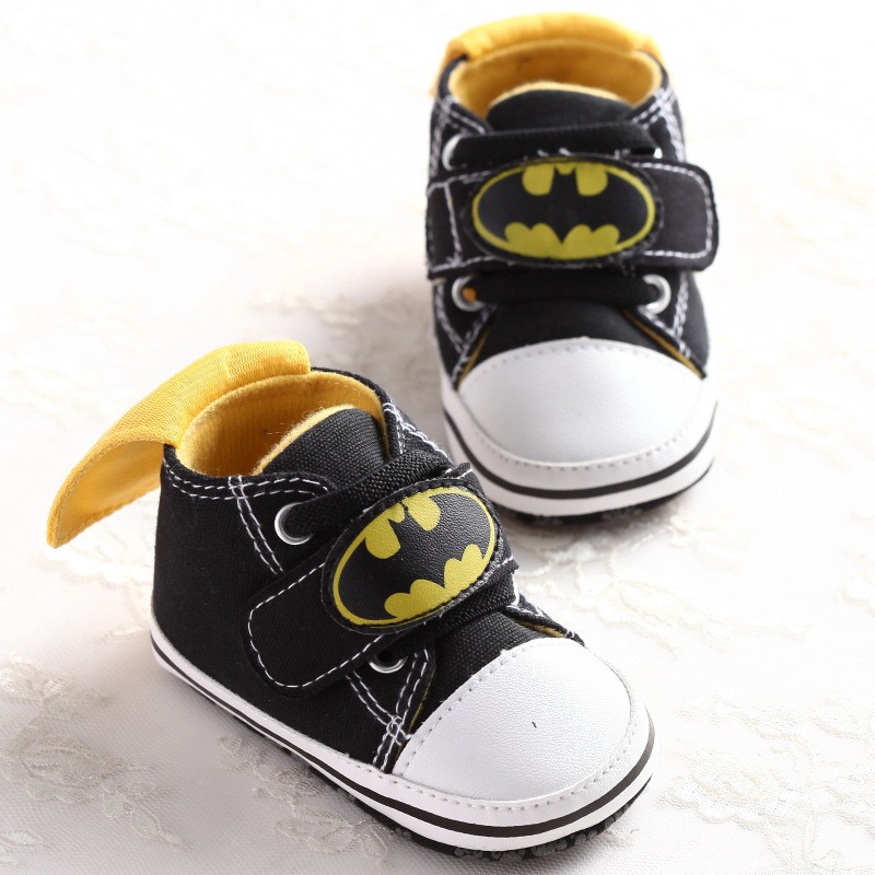 Giày Vải Cotton Mềm Chống Trượt In Hình Batman Cho Bé Tập Đi