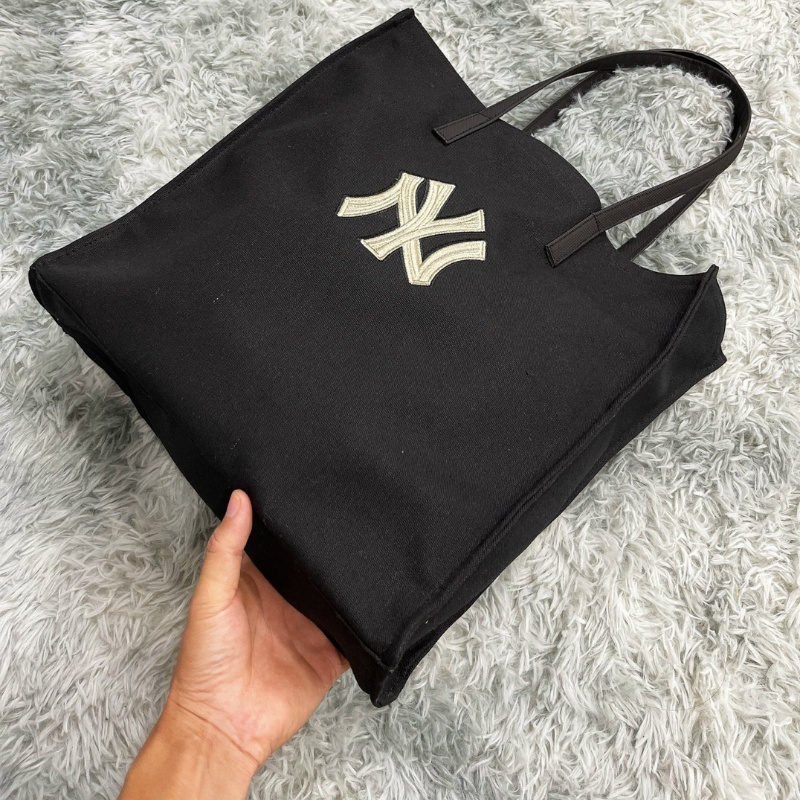 Túi Tote MLB Canvas Tote Bag New York Yankees 3AORM022N-50BKS Màu Đen Trắng, Túi Tote Thêu NY Unisex Phong Cách Hàn Quốc