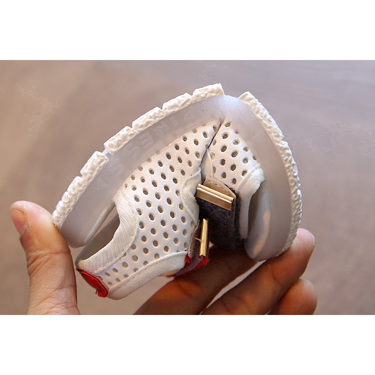 Giày Sandal Đế Phát Sáng Dành Cho Bé