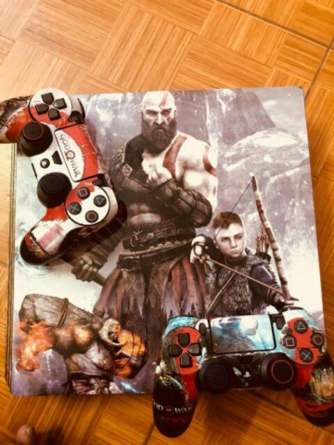 Các hệ máy ps4 chủ đề game God of War