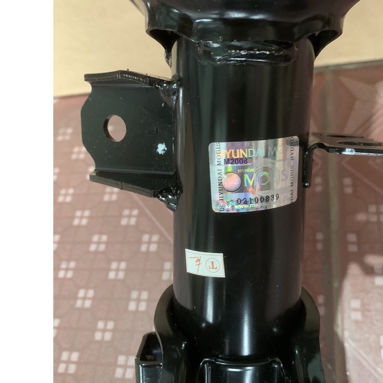 Giảm xóc trước Getz-Click