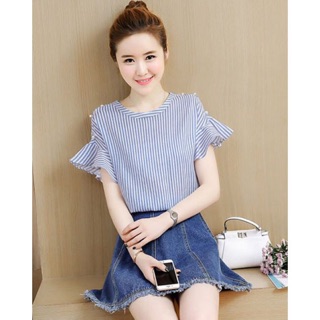 Áo kiểu nữ tay loe phong cách