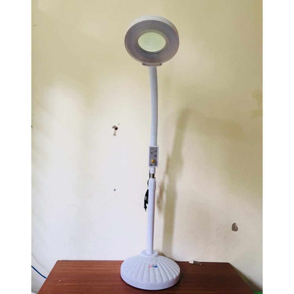 đèn led soi da spa to chân nặng