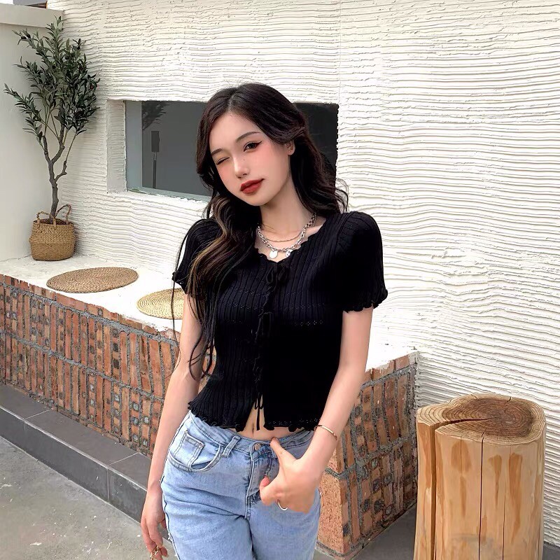 áo len mông hoạ tiết kiểu cộc tay nơ buộc trước điệu đà (23117#)